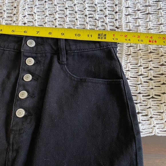 J. Galt black button fly skirt - Picture 4 of 6